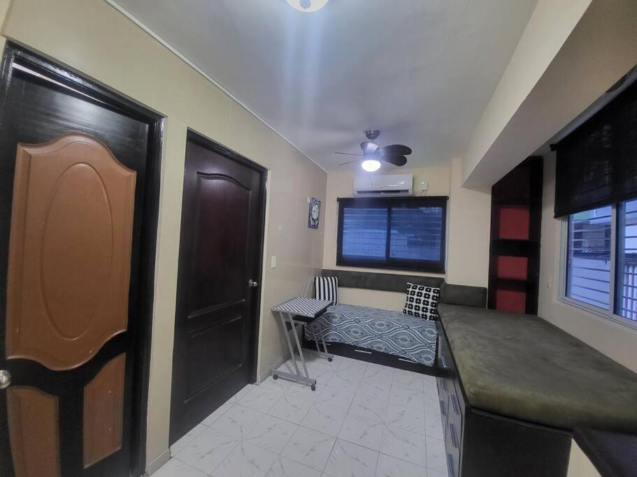 R.2-2 Lindo Estudio Ejecutivo En Area Turistica. Apartamento